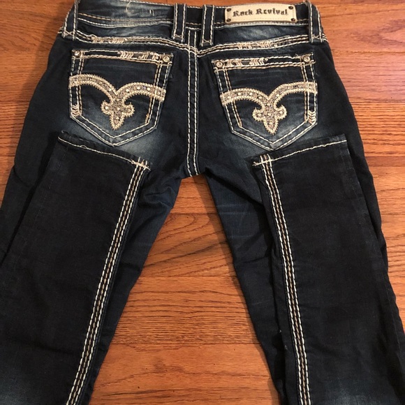 HUGE CLOSET SALE🎉July cuffed skinny rock revival - Picture 4 of 8